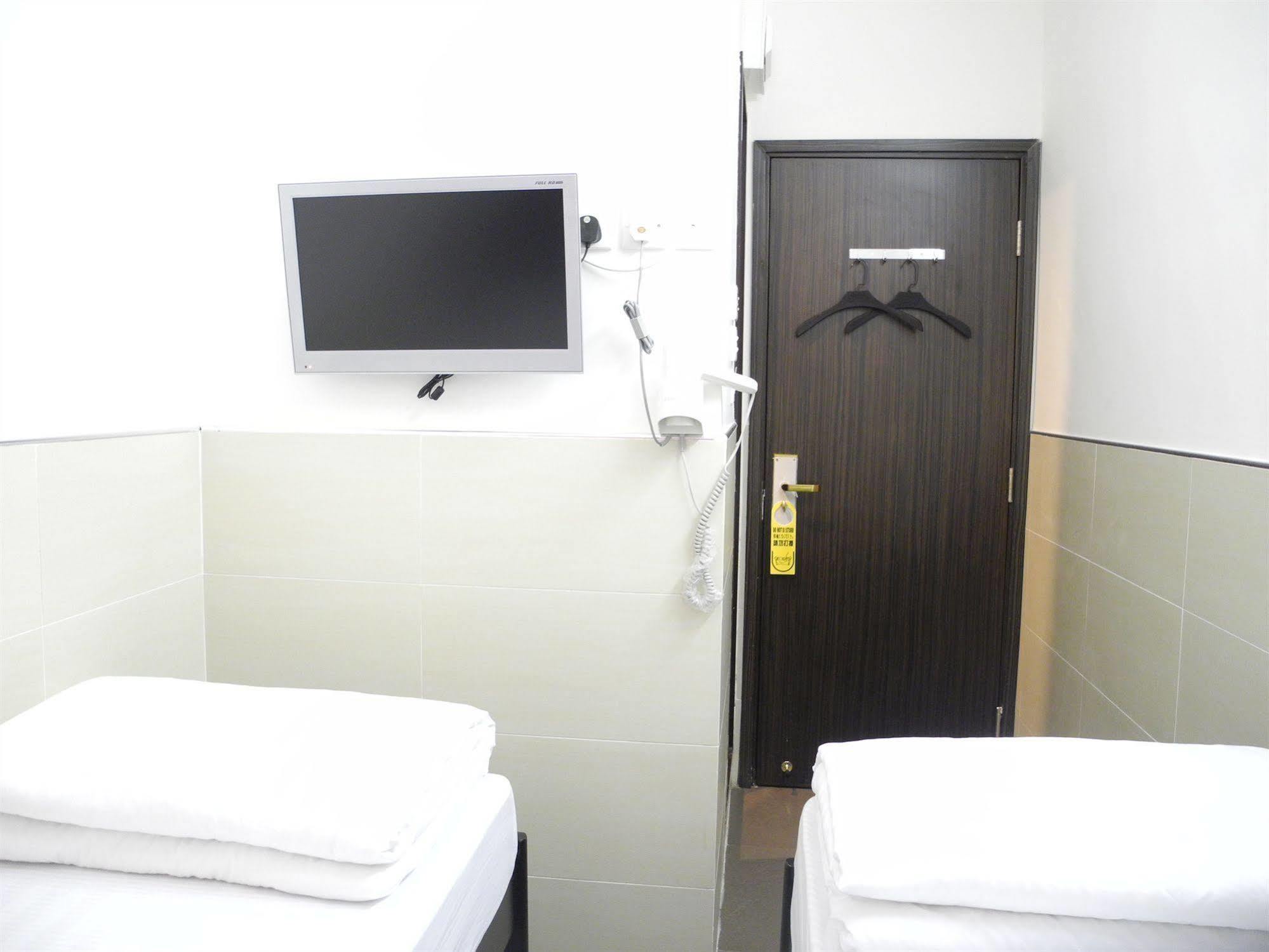 Kowloon Mongkok 1812 Guest House Hong Kong Luaran gambar