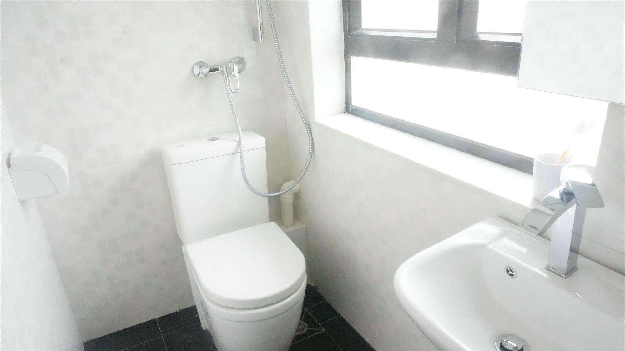 Kowloon Mongkok 1812 Guest House Hong Kong Luaran gambar