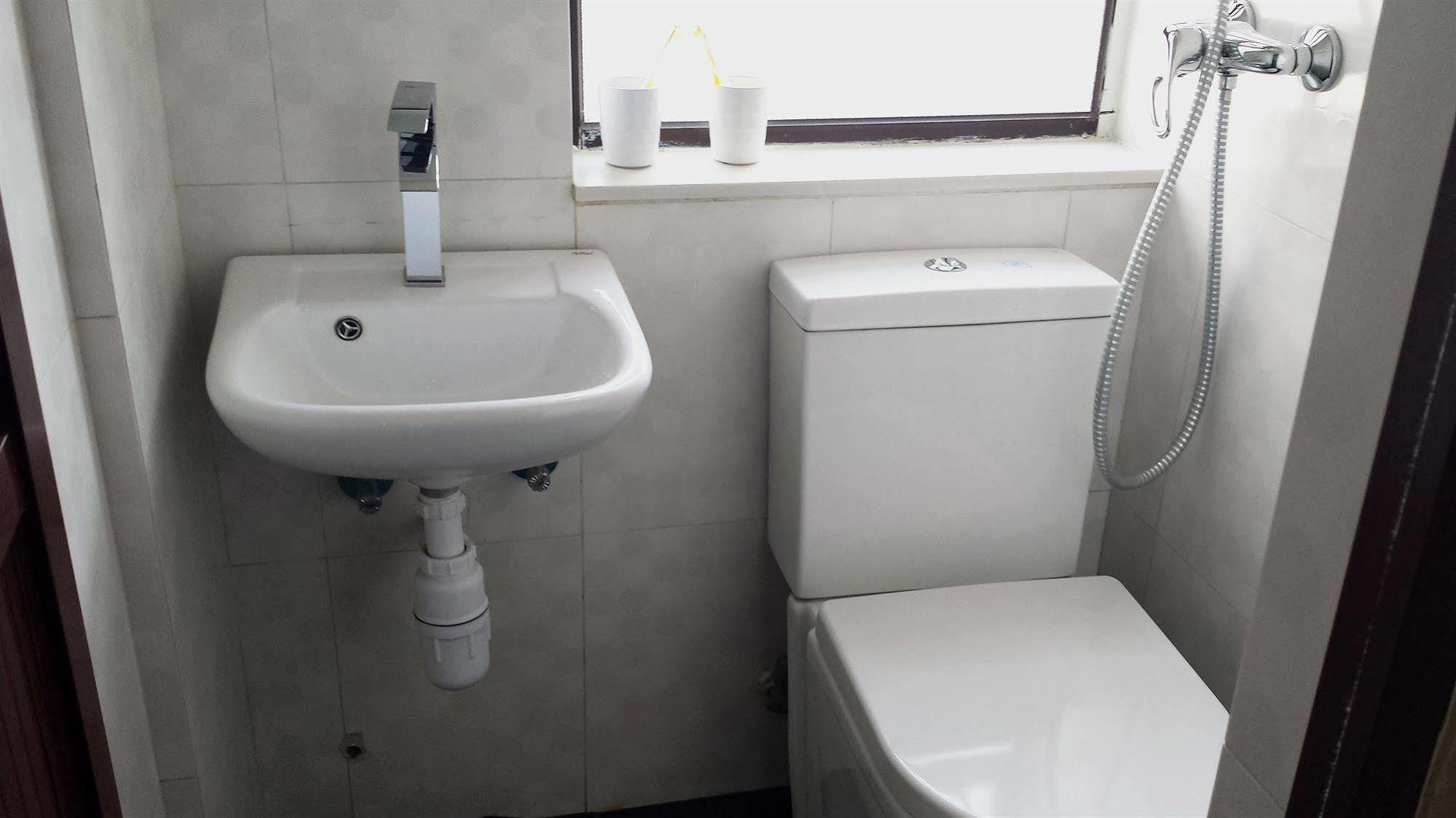 Kowloon Mongkok 1812 Guest House Hong Kong Luaran gambar