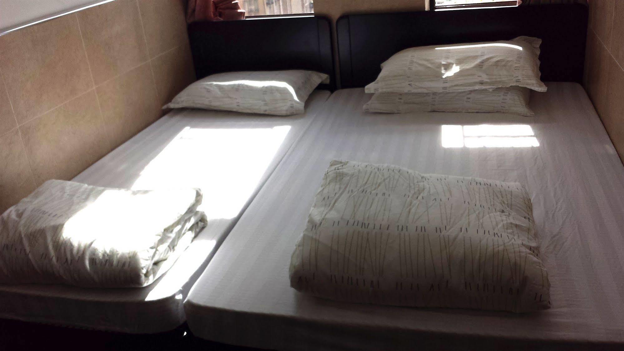 Kowloon Mongkok 1812 Guest House Hong Kong Luaran gambar
