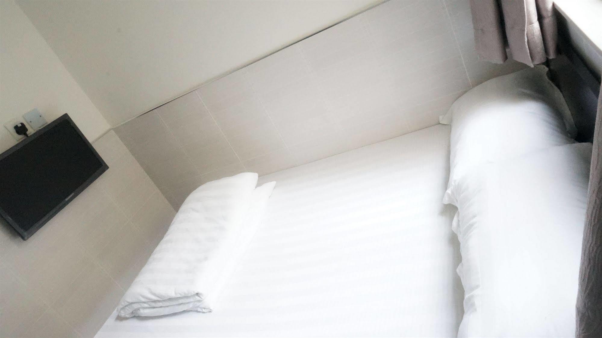 Kowloon Mongkok 1812 Guest House Hong Kong Luaran gambar
