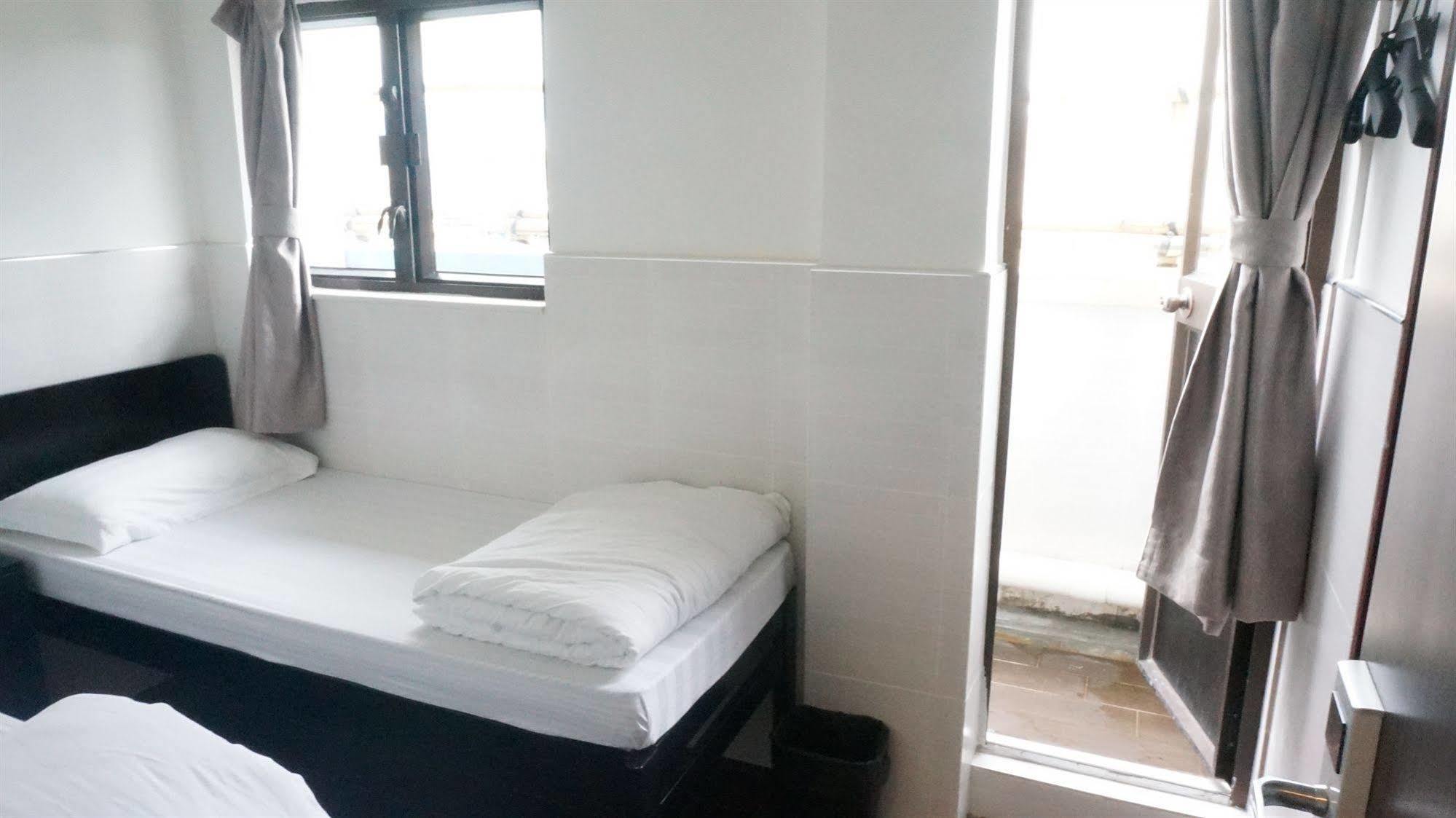Kowloon Mongkok 1812 Guest House Hong Kong Luaran gambar